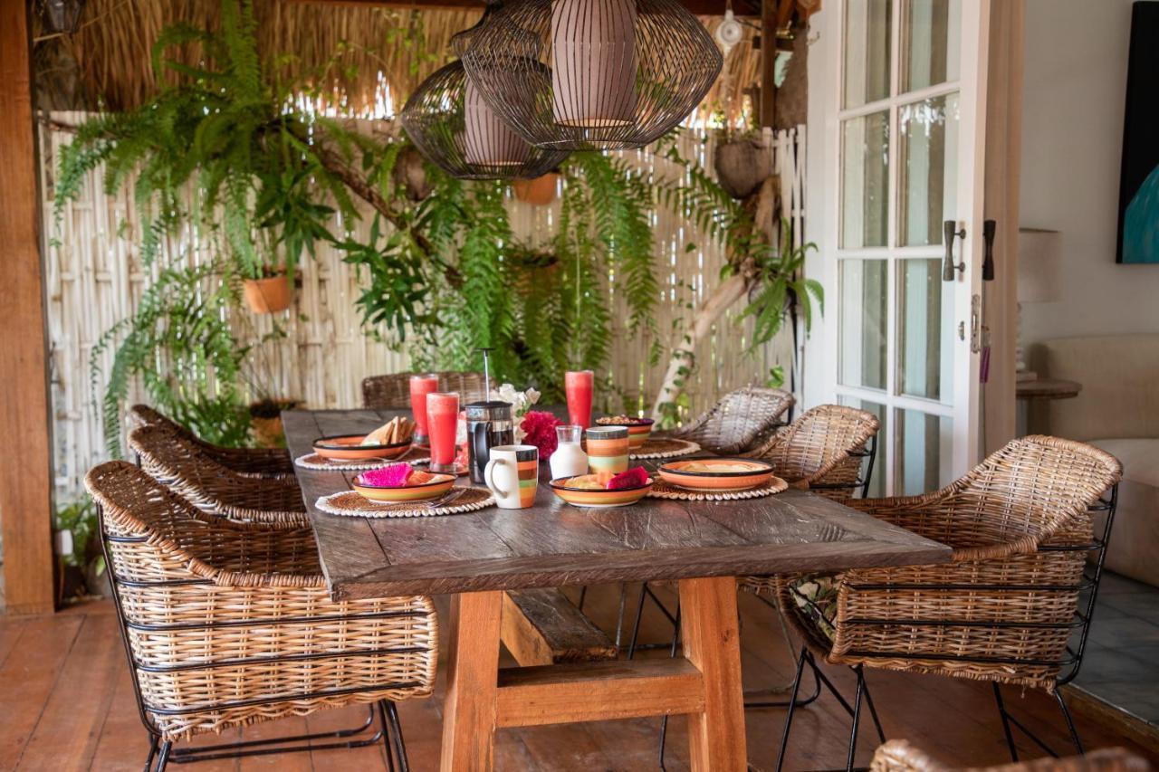 Serenity Luxurious Beachfront Villa & Spa With Private Infinity Pool, 8 Guests Gili Air Exteriér fotografie
